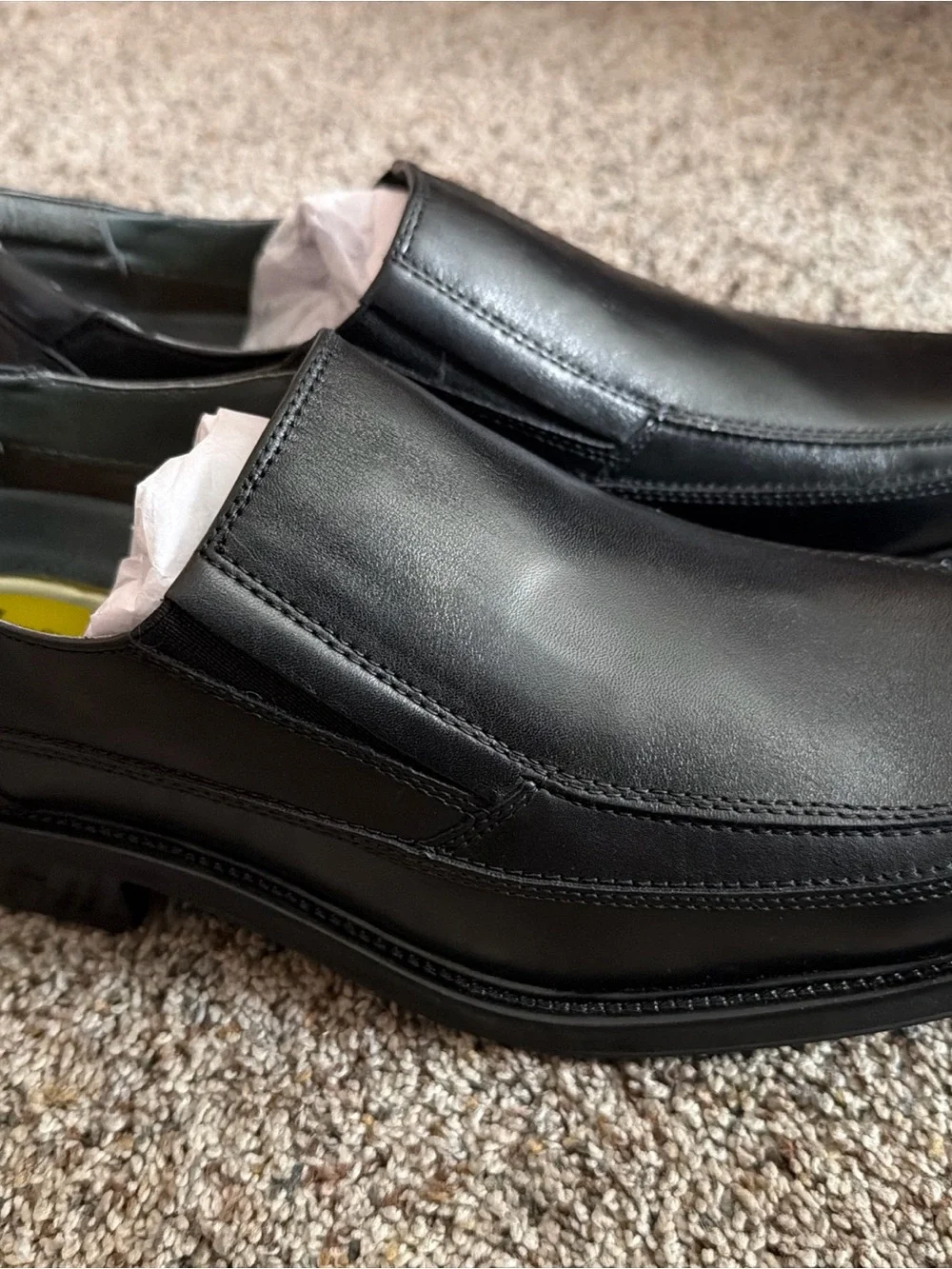 Dockers men’s shoes US 11.5 slip-ons new